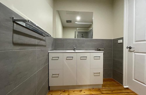 Seymour Haus | Secure studio
