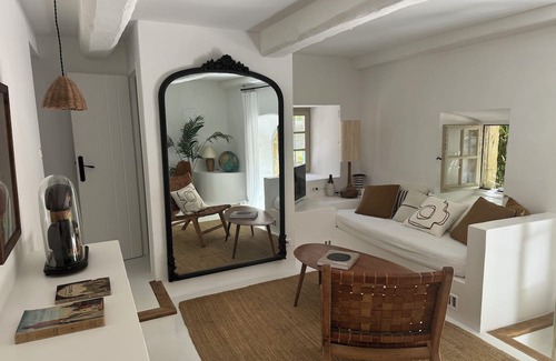 Labaume Eigentumswohnung | Suite Olivier - Superb gîte in the heart of an 18th-century sheepfold a stone's throw from Uzès