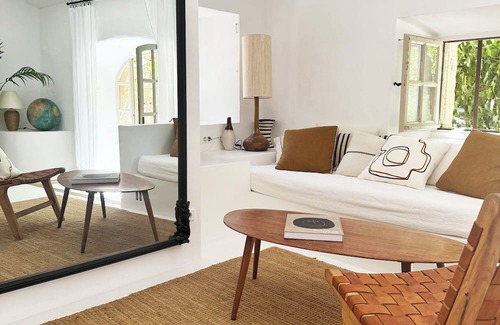 Labaume Eigentumswohnung | Suite Olivier - Superb gîte in the heart of an 18th-century sheepfold a stone's throw from Uzès
