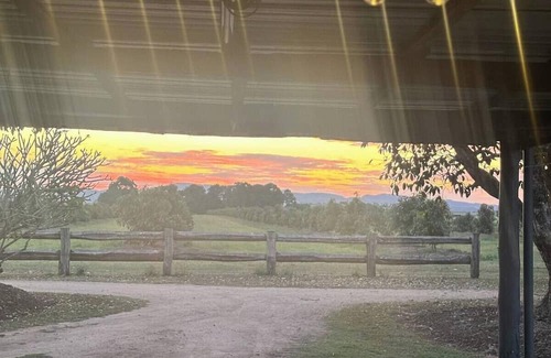 Kairi Hütte | Farmview Cottage, Kairi, Atherton Tablelands. A home away from home.
