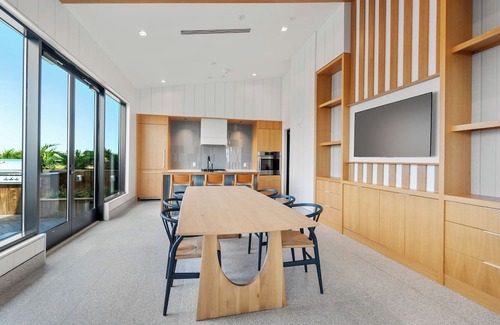 Central-Maverick Square - Paris Street Wohnung | Luxury 2BR Next to the Airport 1598