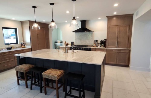 Metairie Haus | SPACIOUS 4-bedroom house in charming Metairie with AC, WiFi, Pool, Patio