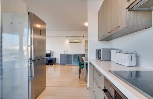 Ayios Dhometios Wohnung | This apartment is a 3 bedroom(s), 2.5 bathrooms, located in Agiou Georgiou, Nicosia.