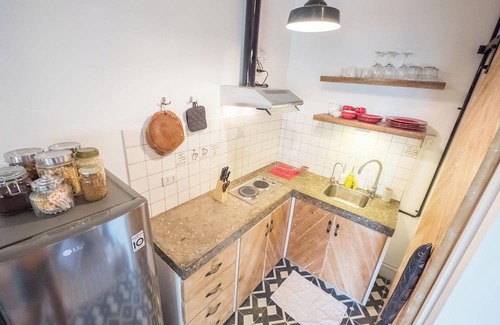 Morong Wohnung | Agta Nest Self Service BNB in Subic Bay Freeport: Pet Friendly, Loft, View!