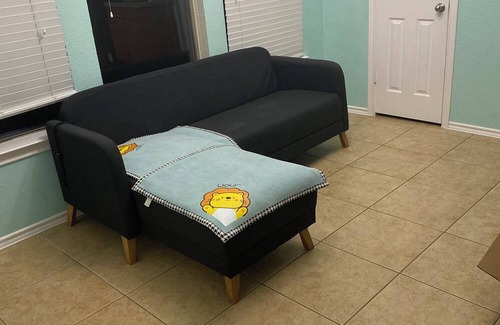 Houston Haus | Pet friendly lovely house room 3 shared bathroom