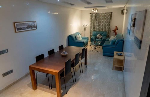 Saada Wohnung | Prestige Apartment With Swimming Pool And Private Parking