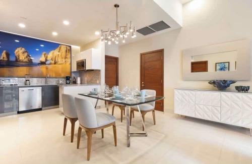 El Rosarito Resort | 2-bedroom 3-bath resort in superb San José del Cabo with AC, WiFi, fitness room