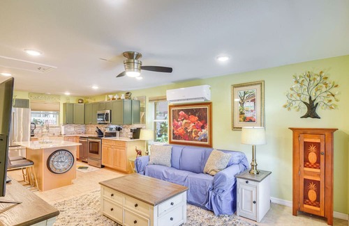 Umatilla Hütte | Cottage 13 Mi to Dtwn Mount Dora!