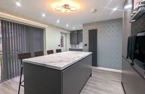 Manchester Haus | Family-friendly 3 bedroom house close to M60