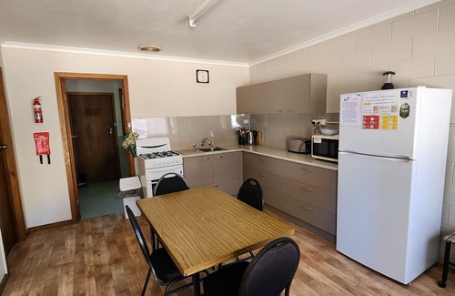 Bemm River Kabine | Cosy Nook Flat 1 - Ideal for families, fishing clubs and other interest groups