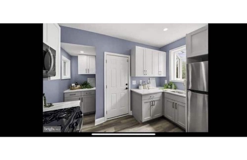 Howard Park Haus | Luxury*3BR/3BA*Home w/Private*Parking*Top*Locationnn