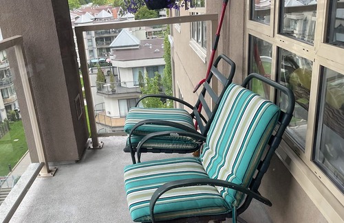 Coquitlam Wohnung | Sublet Jan.&Feb. 2025 Downtown Coquitlam. 5 min. from Skytrain and Coq. Centre