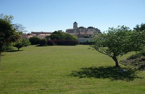 Saint-Romain-de-Benet Haus | Gîte le sun house - family gite for 7 people between countryside and ocean