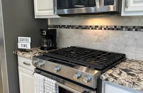 Frisco Haus | Luxury and Great Location in Frisco