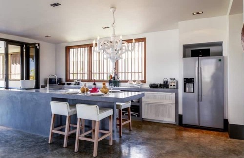 Kralendijk Haus | Luxury villa with private pool and private beach