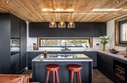 Riddes Skihütte | Exclusive stay in La Tzoumaz - the doorstep of Verbier and the 4 Vallées