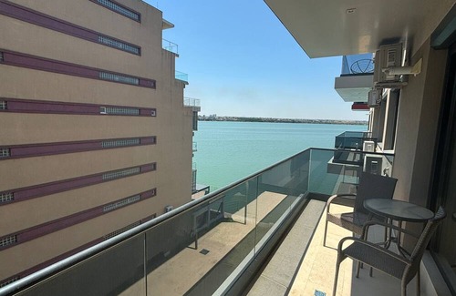 Constanta Wohnung | Melia 5 elegant seaside apartment in enchanting Constanța