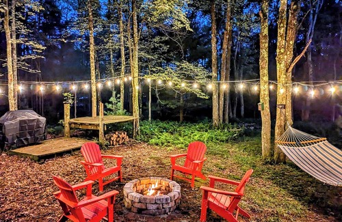 Layton Haus | Light filled retreat in the woods