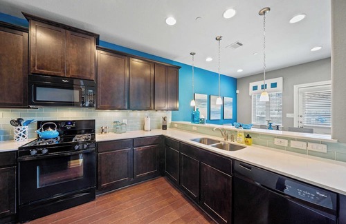 Cedar Park Haus | Elegant Lakeline Residence E#42159