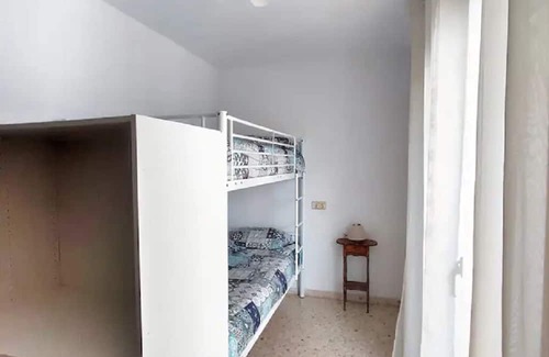 Tarragona Wohnung | Italia -Triple Room with Private Bathroo