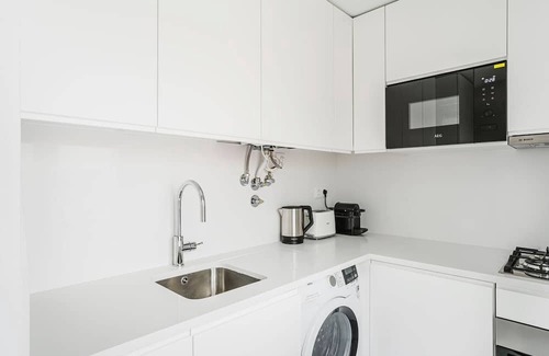 Benfica Wohnung | Blueground | Benfica, furnished, a/c, washer