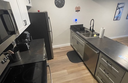 Tallahassee Wohnung | Centrally Located 2bd/1.5 Bath Apartment Mins Away from FSU/FAMU/TSU