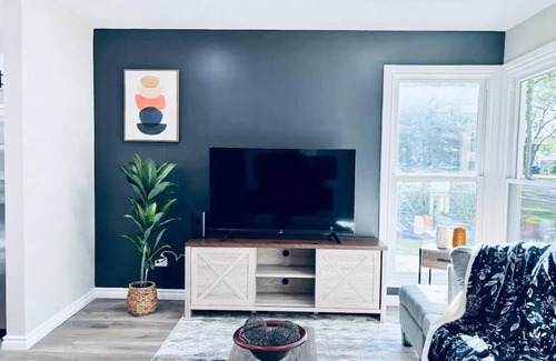 Rolling Meadows Haus | Reign - Rolling Meadows Home!