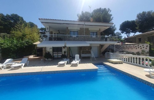 Tarragona Wohnung | China -Double or Twin Room with Swimming