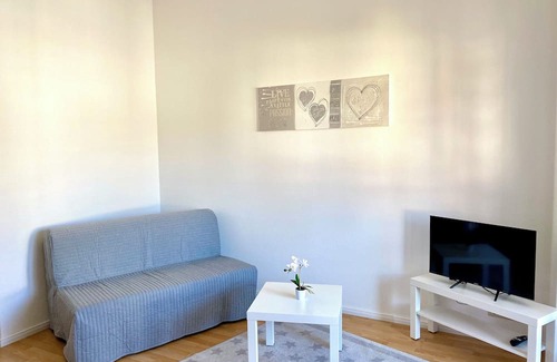 Prien am Chiemsee Wohnung | Apartment 42sqm with balcony and mountain view
