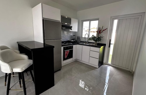 Boegoeroei Haus | ARUBINI 1-bedroom apartment with perfect location close to everything