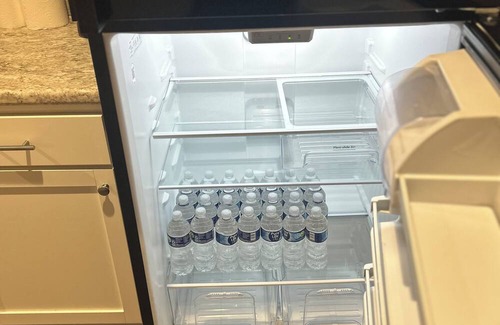 Ludowici Haus | Charming 2-bedroom townhome with AC, WiFi in welcoming Ludowici