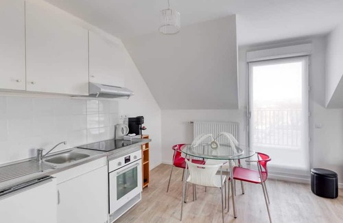 Bobigny Wohnung | Spacieux F4 à Bobigny – Confort Moderne et Proximité des Transports en Communn
