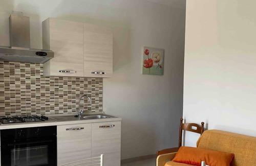 Gaggi Haus | Holiday Home 'Casa Relax' with Mountain View, Wi-Fi and Air Conditioning