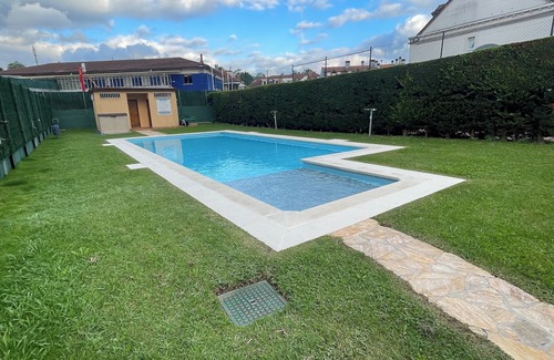 Saron Wohnung | 3 min from the Cabárceno Nature Park.
