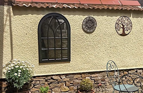 Chittlehampton Hütte | 3 bedroom accommodation in Chittlehampton, near Umberleigh