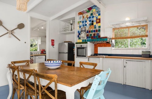 St Leonards Haus | Seaside Sanctuary - Beautiful family home located right next to the beach.
