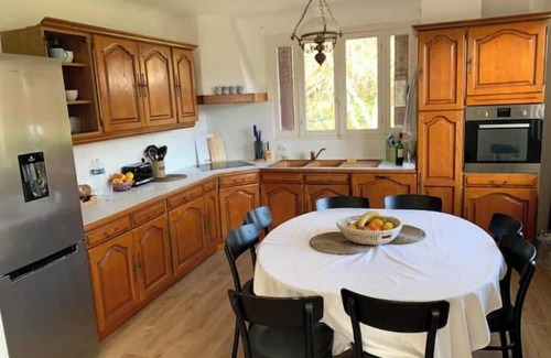 Saint-Fargeau Haus | Charming Saint-Fargeau with large garden