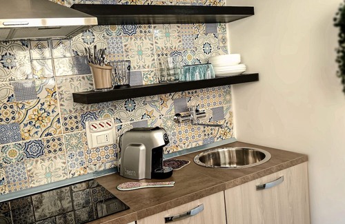 Cibali Wohnung | Ideal for groups and families. Sleeps 8, cibali metro station and parking space