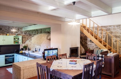 Macieira de Cambra Haus | Traços D'Outrora - Casa Rosalina