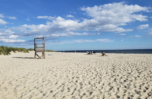 Harwich Port Hütte | NEW LISTING Harwich Port Charming and Quiet 1BR apt Walk to stores & restaurants