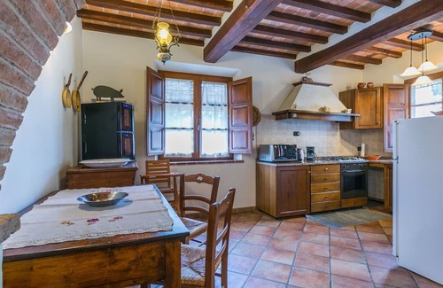 Chianciano Terme Haus | Beautiful private villa with A/C, private pool, hot tub, WIFI, TV, patio, panoramic view and par.