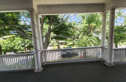 Scranton Haus | Spacious 5-bedroom Historic Home blending Charm with Modern