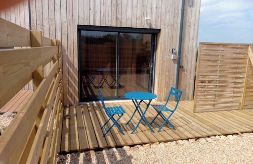 Lorlanges Wohnung | STUDIO WITH TERRACE ON GROUND FLOOR