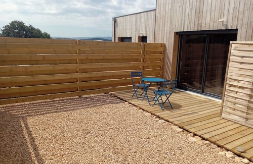 Lorlanges Wohnung | STUDIO WITH TERRACE ON GROUND FLOOR