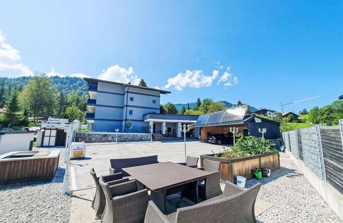 Steinberg am Rofan Wohnung | Nice apartment for 10 guests with WIFI, patio, pets allowed and parking