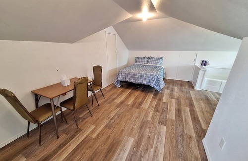 Pendleton Wohnung | Walking distance to Round Up Grounds and Main Street.