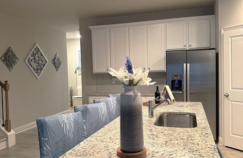 Buford Haus | Spacious 5-bedroom house in wonderful Buford/Dacula