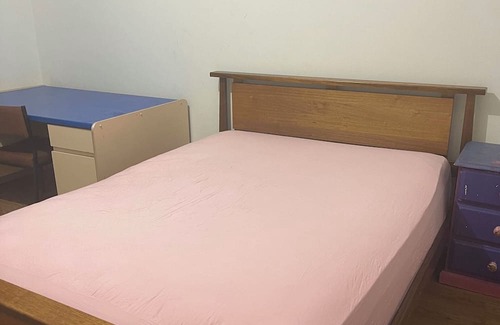 Springvale Haus | Springvale Couple Room for Rent