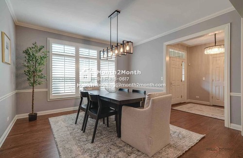 Dublin Haus | Jordan Ranch Elegance #42213