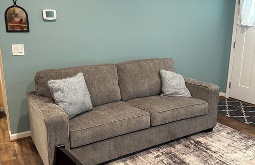 Foneswood Haus | Charming house in pleasant Montross with AC, WiFi